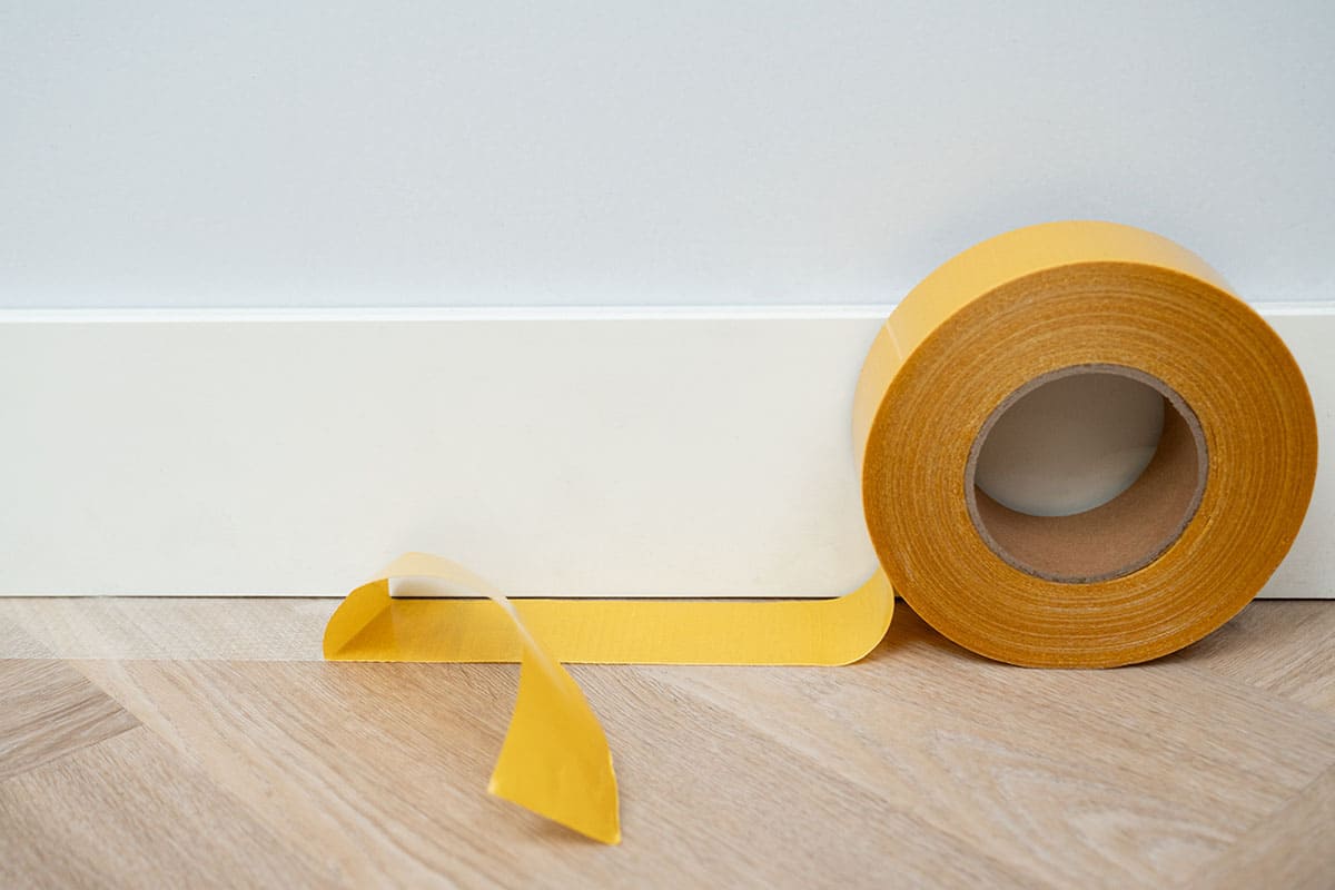 Doppelseitiges Leinenklebeband - 50mm x 25m