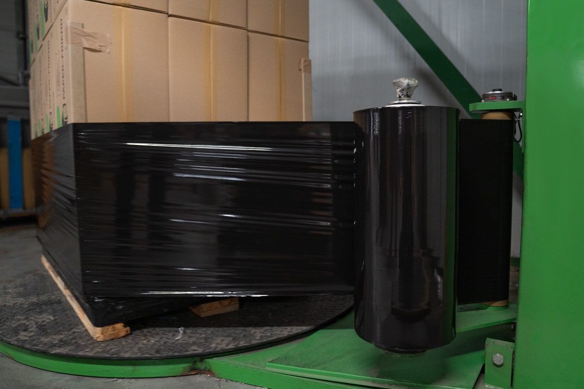 Maschinefolie Schwarz - 50cm x 1800m x 20my (150% Dehnung)