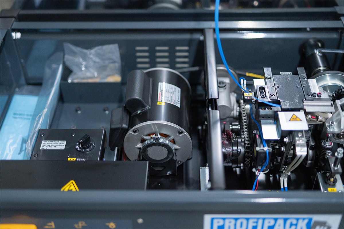 ES-102 Halbautomatische Umreifungsmaschine